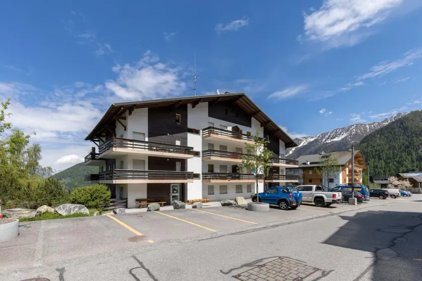 Apartment Alpine Hideaway - Image 1