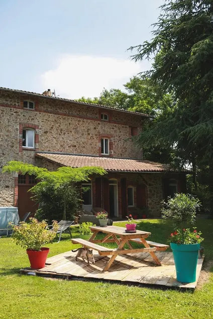 Chambres D'hôtes Domaine Les Fontenelles - Image 1