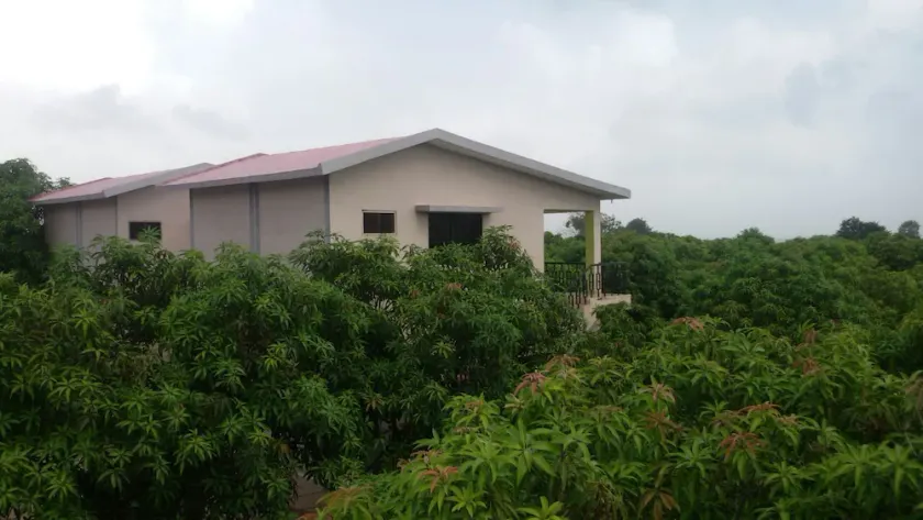 Hotel Green Park - Image 1