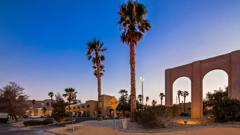 SureStay Plus by Best Western Twentynine Palms Joshua Tree - Image 1