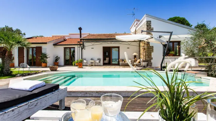 La Rocca 6 - Image 1