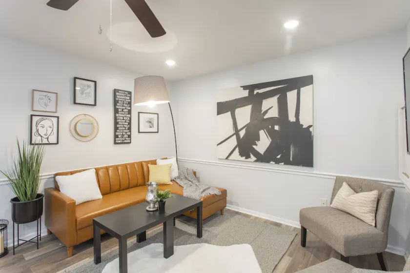 East Passyunk 1br A Location Extended Stay - Image 1