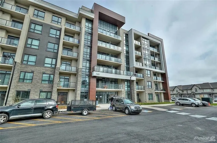 Condos at Lake Ontario - Image 1