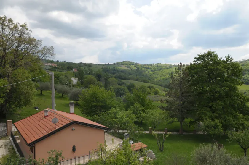 Cottage in Umbria - Image 1