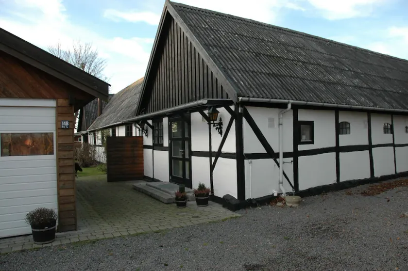 Dastrup Bed & Breakfast - Image 1