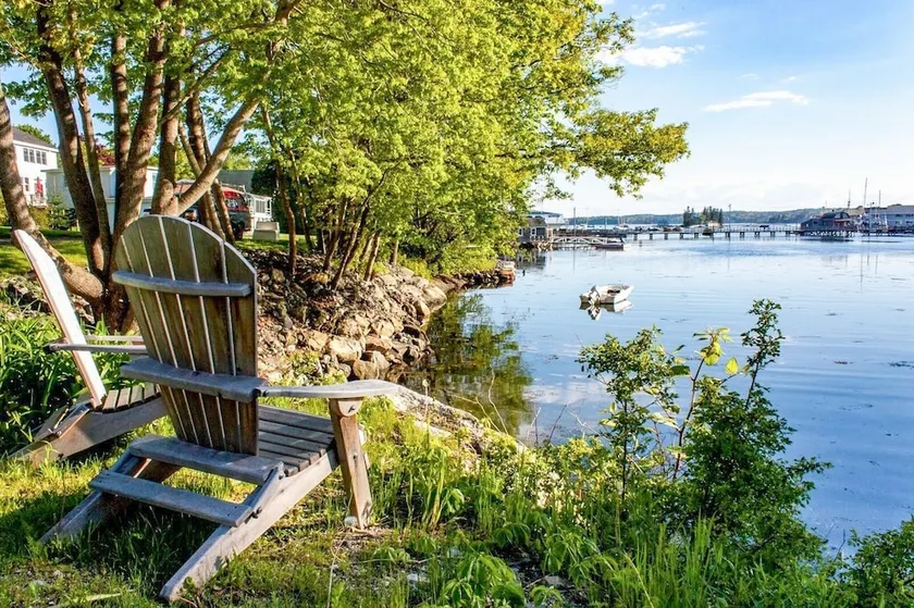 Boothbay Harbor Cottage by RedAwning - Image 1