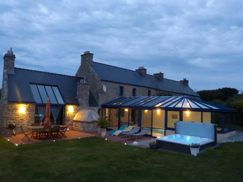 Villa de 4 chambres avec piscine privee jardin clos et wifi a Plourin a 4 km de la plage - Image 1