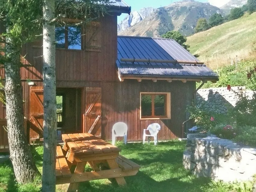 The Ideal Chalet for a Relaxing Holiday in the Mountains - Image 1