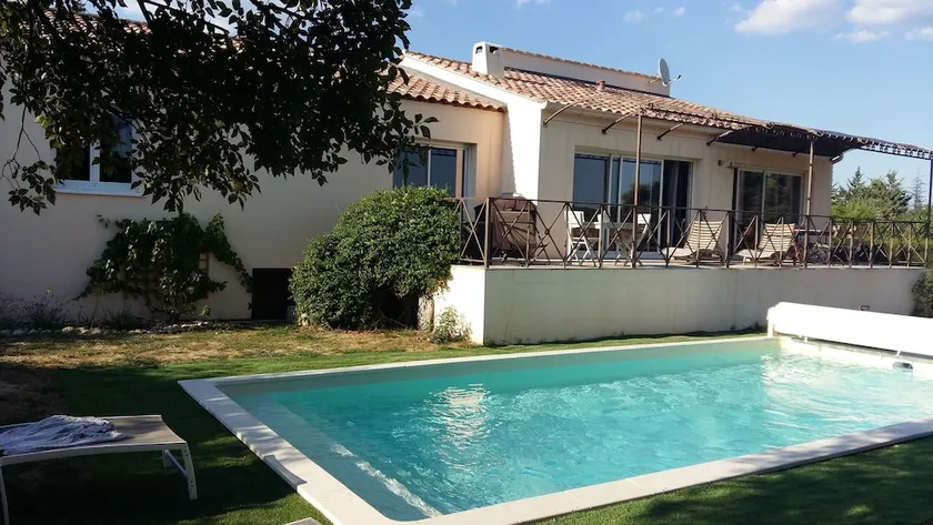 La Vivienda - Image 1