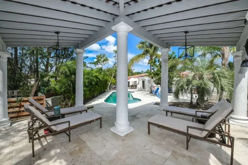 Crescent Street Villas by Beachside Management - Image 1