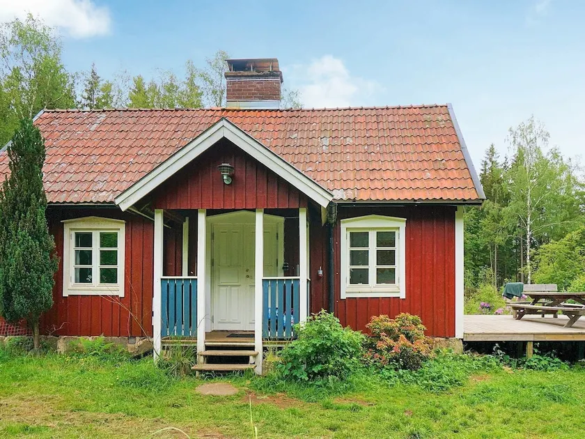 4 Person Holiday Home in Strömsnäsbruk - Image 1