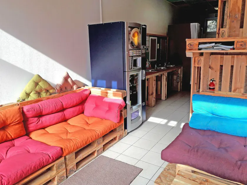 Fox-Box Apt - Image 1