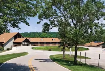 Burr Oak Lodge And Conference Center - Image 1