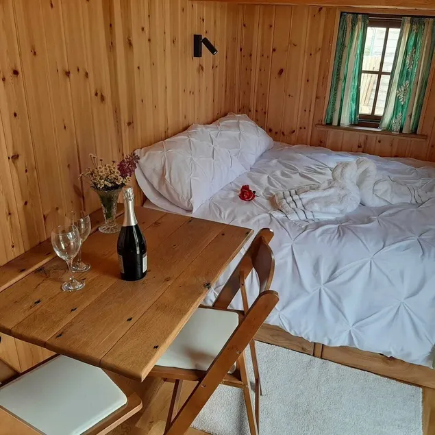Eco Accommodation Cornflower Holiday - Image 1