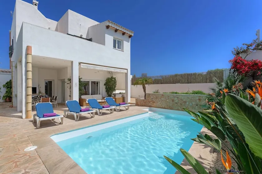 Villa Miguel Angel - Image 1