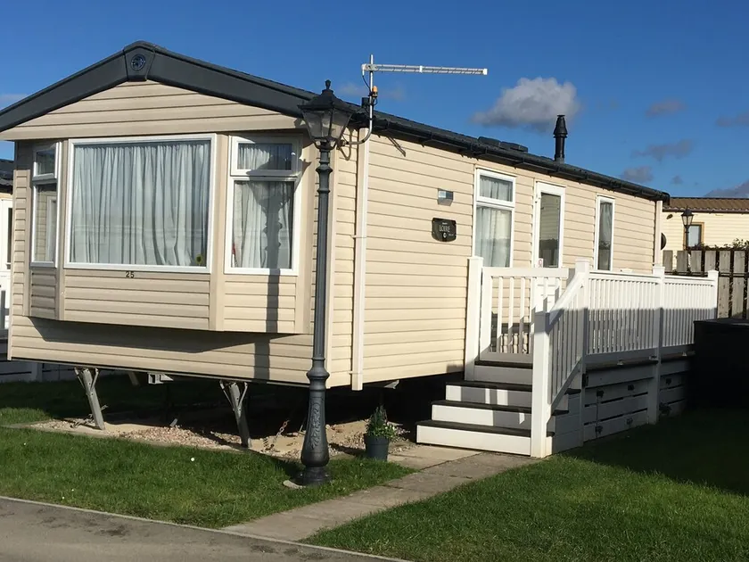 A Lovely Caravan on Quiet Site at Westward Ho! - Image 1