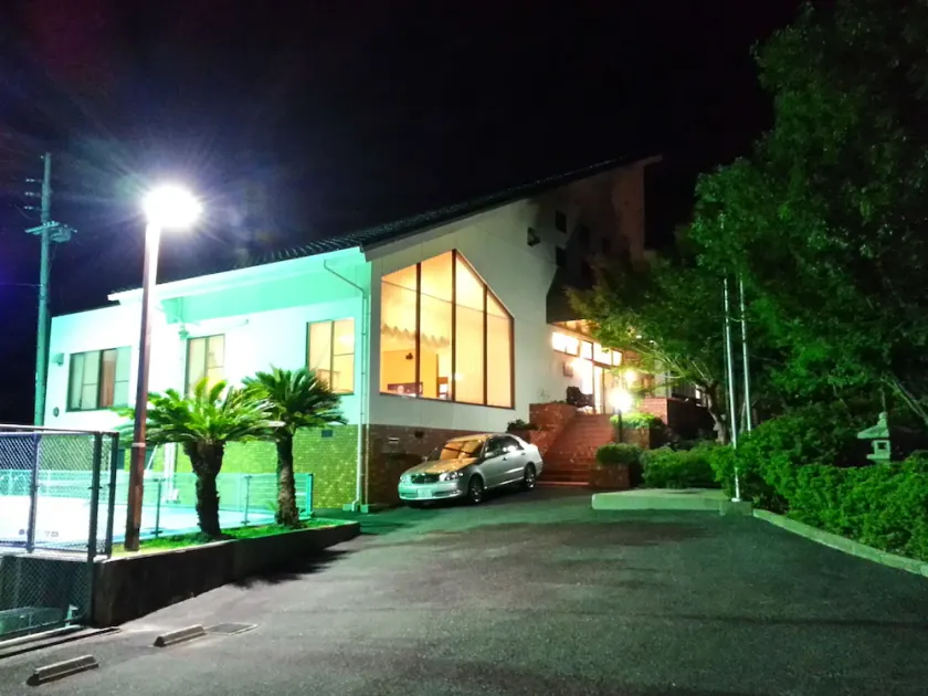Biwako Hira Hotel - Image 1