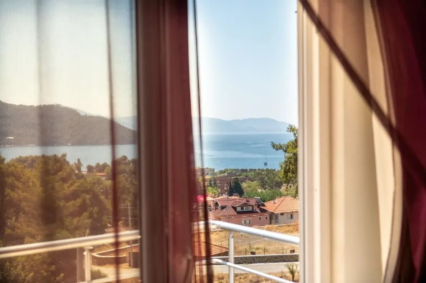 Onoda Hotel & Suites - Image 1