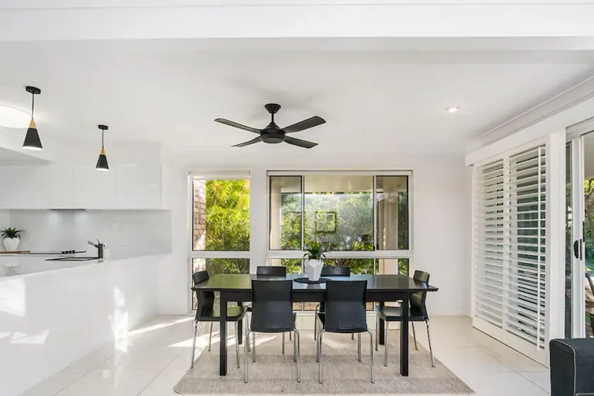 Your Luxury Escape - Tradewinds1 - Image 1