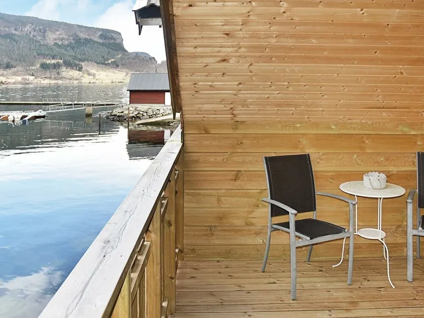 6 person holiday home in Leirvik i Sogn-By Traum - Image 1