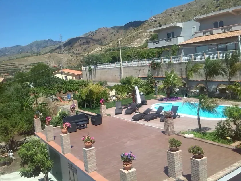 Angolo Di Paradiso - Image 1