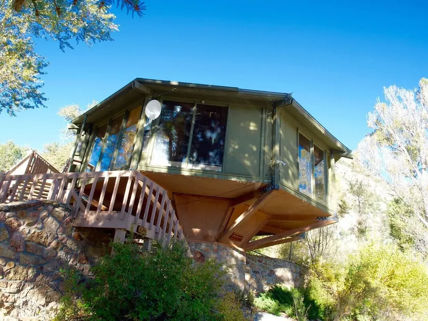 Treehouse Hot Springs - 5 Br Home - Image 1