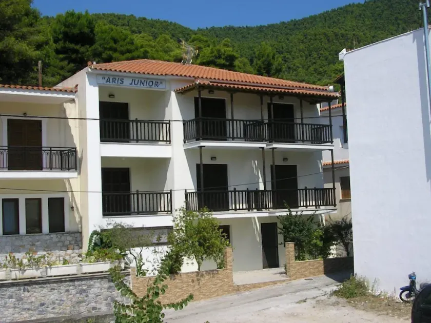 Aris Junior Studios Neo Klima Skopelos - Image 1