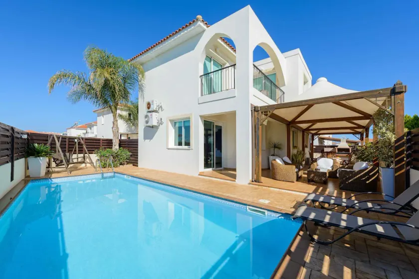 La Vita Villas - Image 1