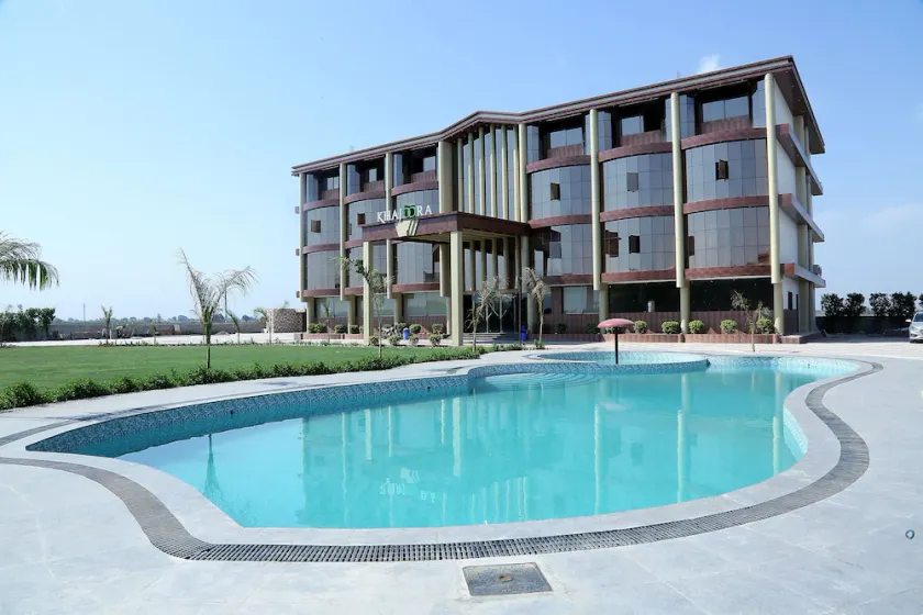 Khajoora Resort by Shrigo Hotels - Image 1