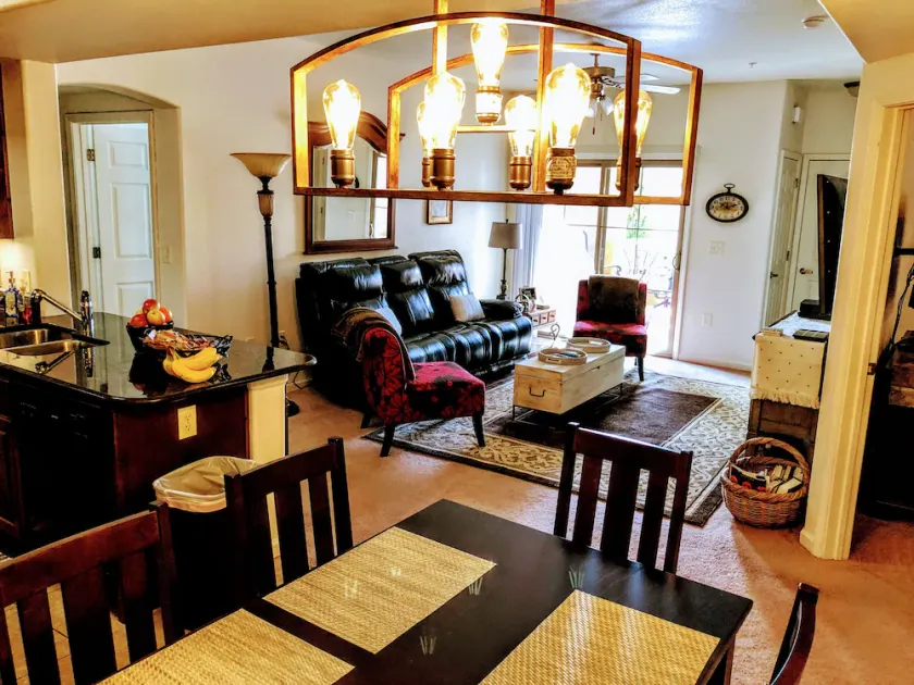 Casa Antigua Apartments - Image 1