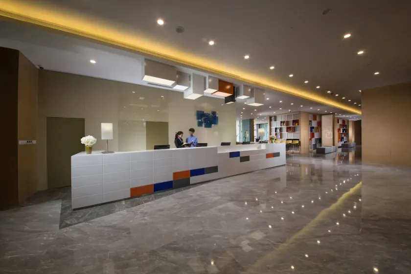 Holiday Inn Express Chengdu Dafeng - Image 1