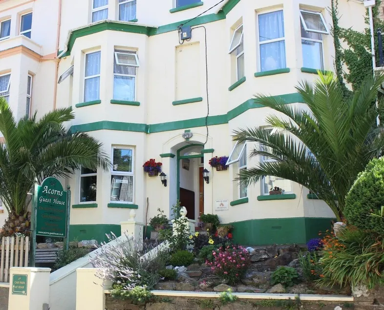 Acorn Guest House - Image 1