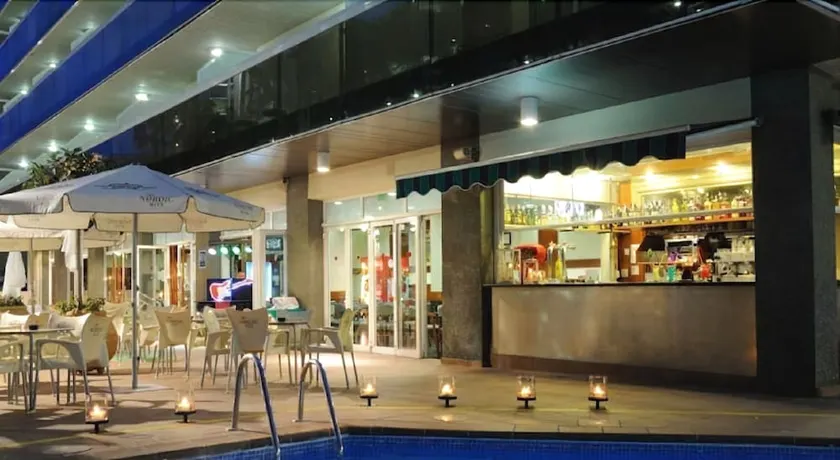 Hotel Marinada - Image 1