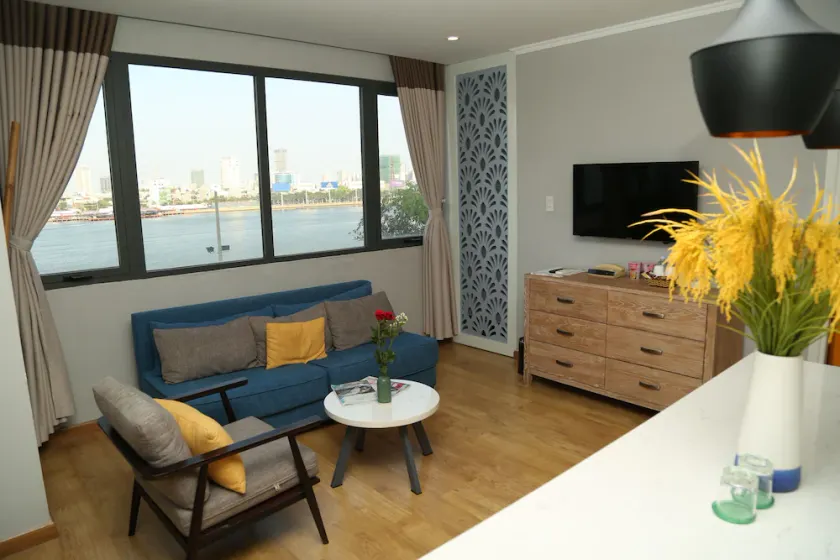 KaKa Hotel Han River - Image 1