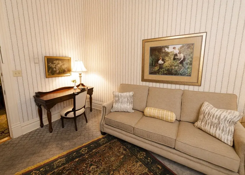 Captain Henderson House - Image 1