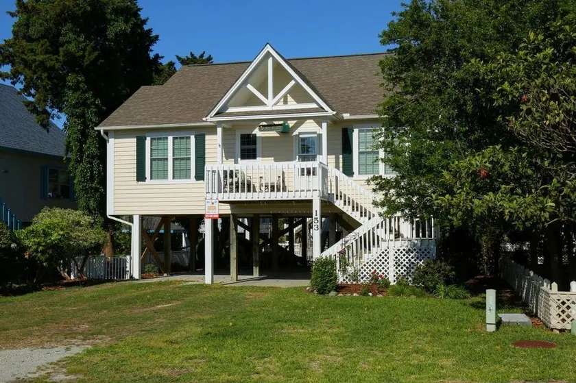 Sea Shanty 3 Bedroom Home by RedAwning - Image 1
