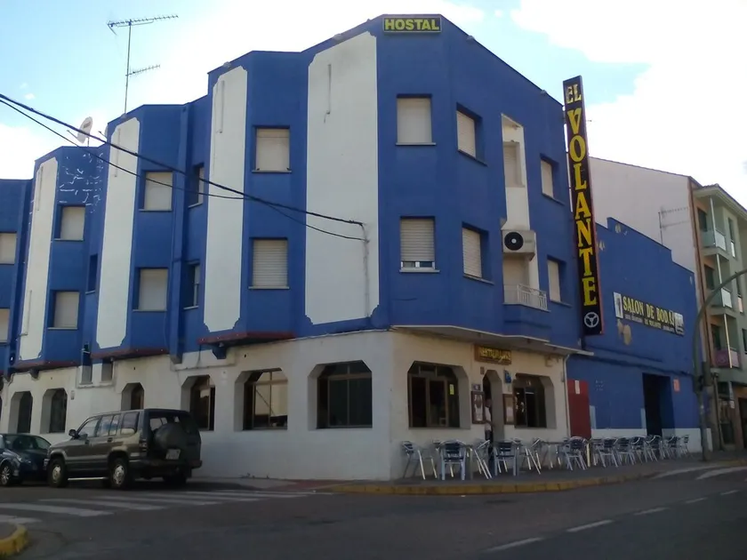 Hostal Restaurante El Volante - Image 1