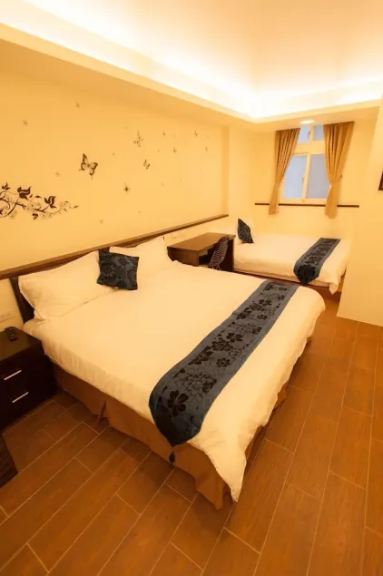 G16 Inn B&B - Image 1