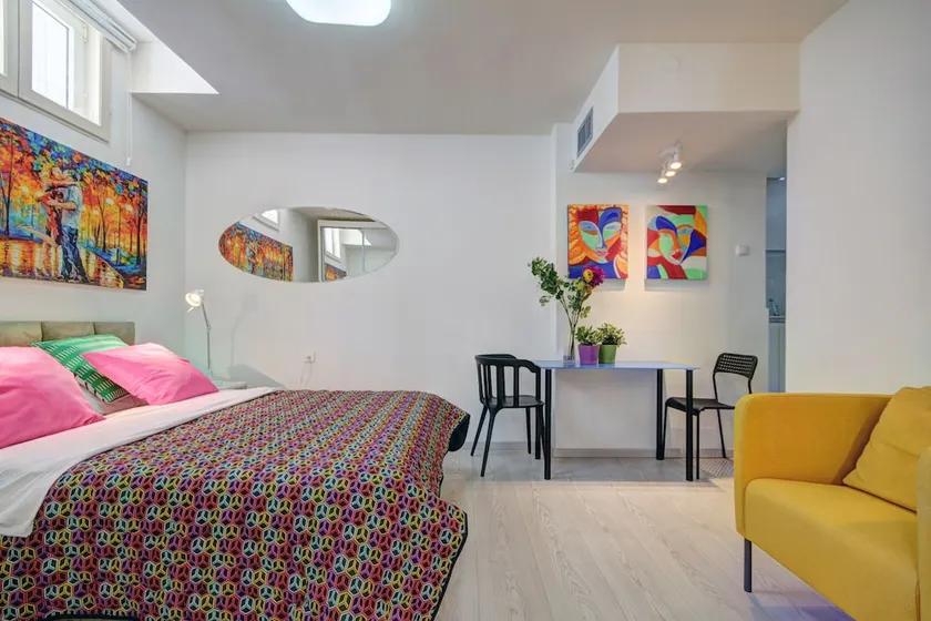 TLV Bauhaus Apartments - Image 1