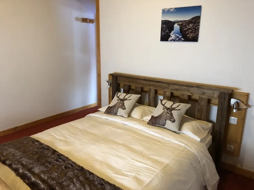 Monster Chalets - Image 1