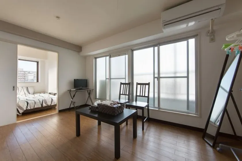 Namba Shimanouchi Apartment - Image 1