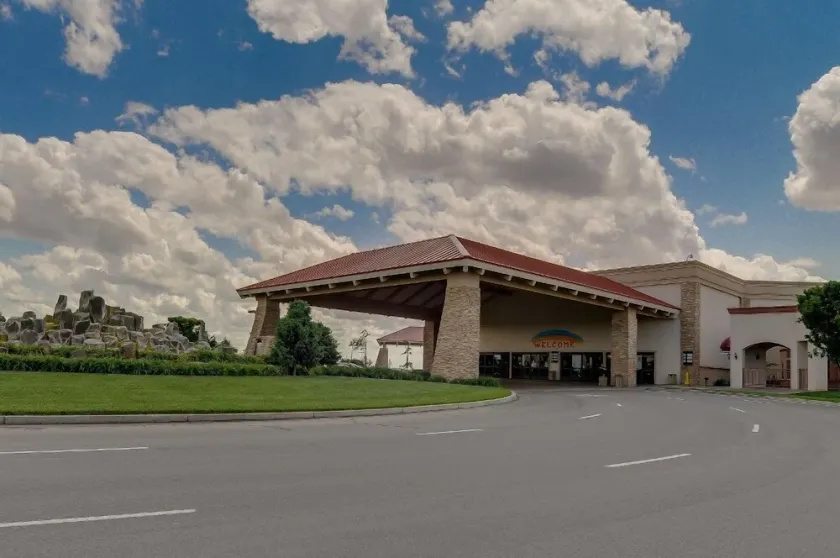 The Lodge at Rolling Hills - Image 1