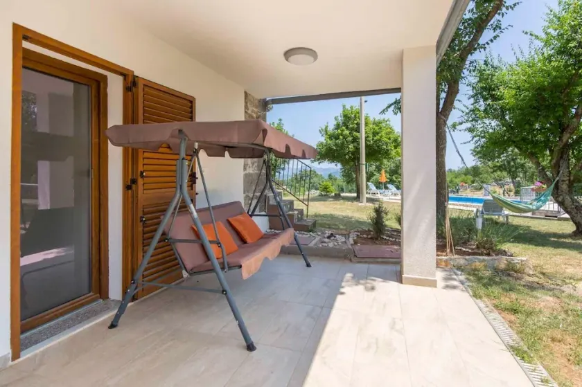 Josip - Private Swimming Pool - H - Image 1