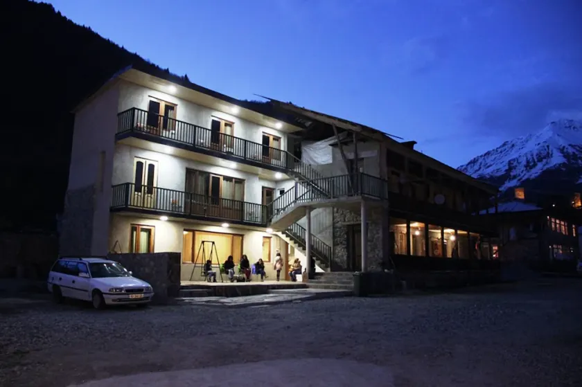 Hotel Level - Image 1