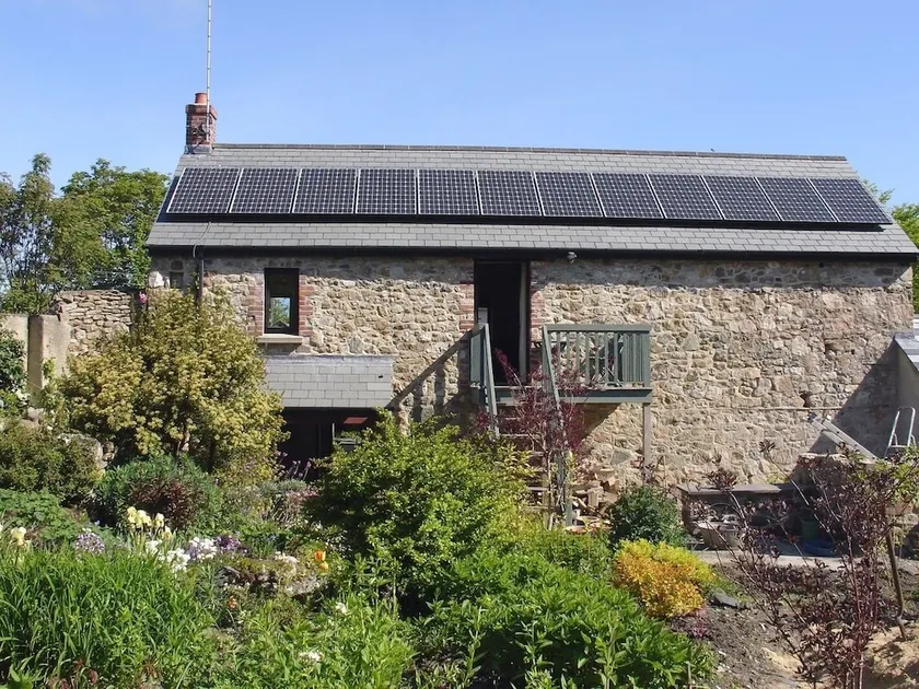 Gardeners Cottage - Image 1