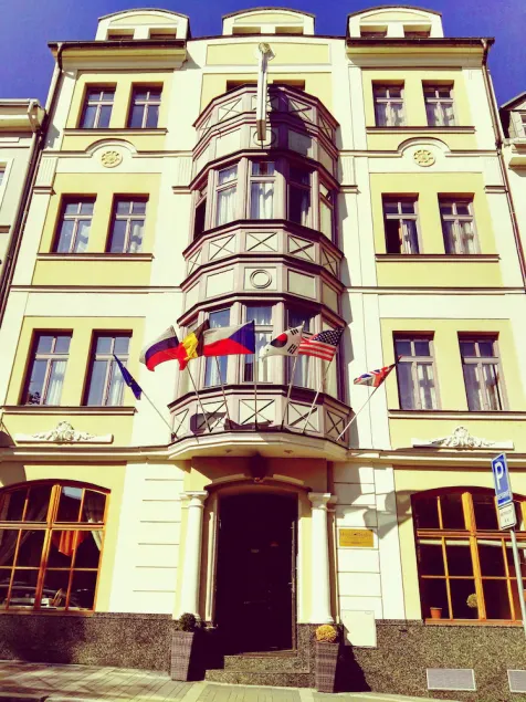Hotel Derby Karlovy Vary - Image 1