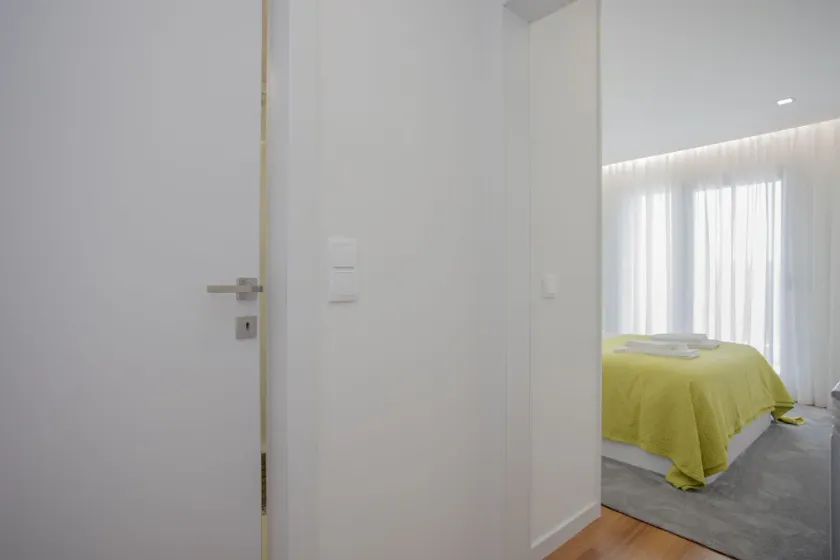 Luxury River View Apartments - Image 1