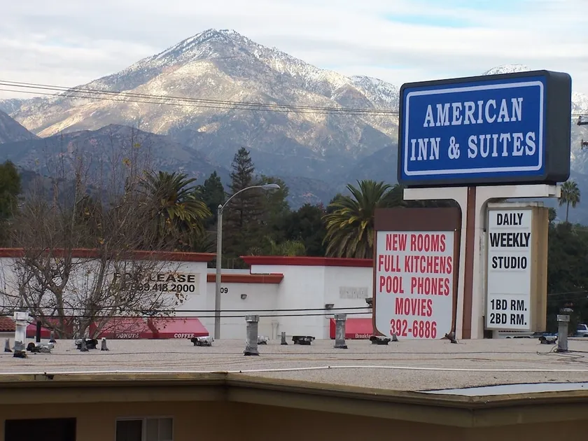 American Inn & Suites Pomona - Image 1
