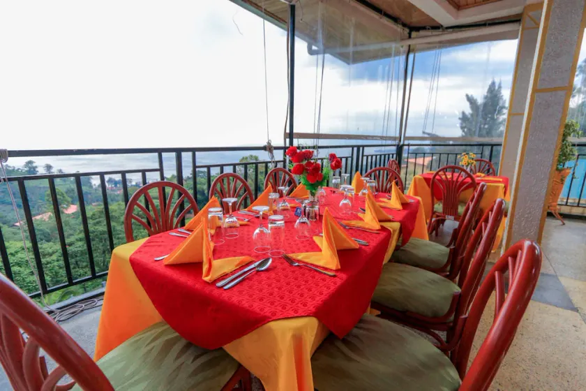 Kivu Peace View Hotel - Image 1
