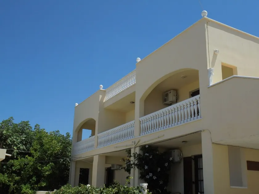 Kokkinakis Apartments - Image 1